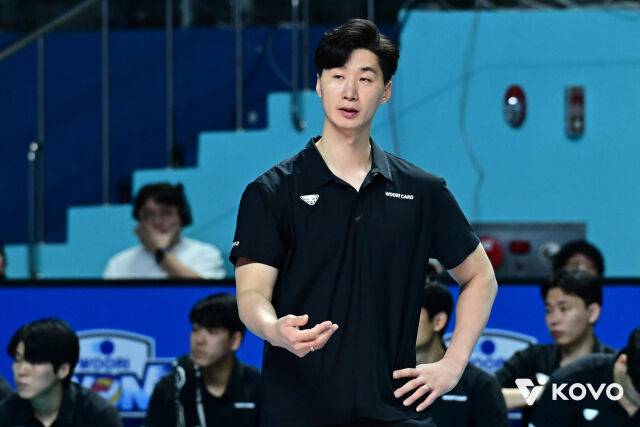 2점→4점→9점→4점 침묵, 장충 에이스는 언제 살아나나… 41살 감독대행 몸이 올라올만하면 부상이 [MD대전]