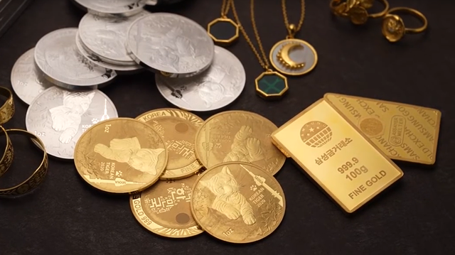 대리점마다 순도를 확인하고 정제비를 산정하는 수수료 또한 조금씩 차이날 수 있기 때문에 되도록 여러곳을 방문해 비교하는 것이 좋다고 업계 관계자들은 설명한다. 삼성금거래소