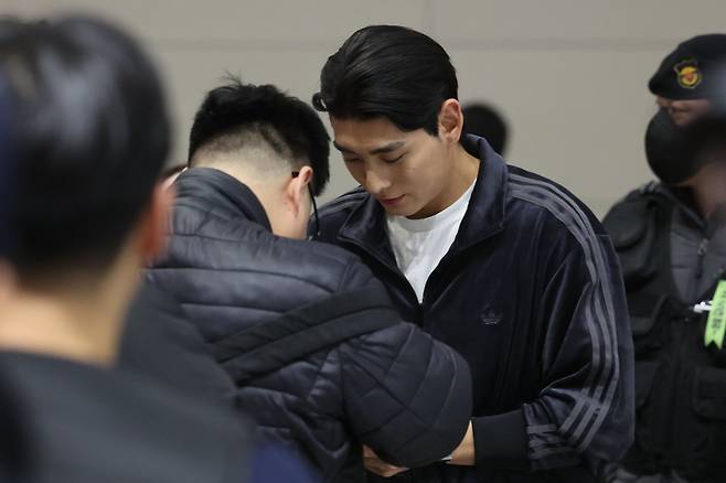 샌프란시스코 이정후는 22일(한국시간) 서류 문제로 LA국제공항에 1시간 억류됐던 것으로 알려졌다. 현재는 풀려나 정상적인 일정을 소화하고 있다. 뉴시스