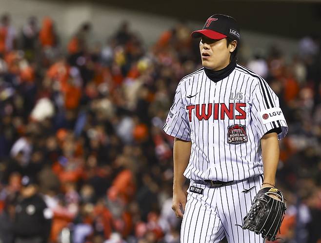 LG가 22일 베테랑 투수 김진성과 다년계약을 체결했다. 1985년생인 김진성과 2+1년, 최대 16억 원의 파격적인 계약을 체결했다. 뉴시스