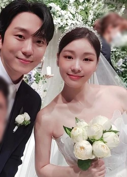 2022년 성악가 고우림과 결혼한 김연아. 고우림 SNS