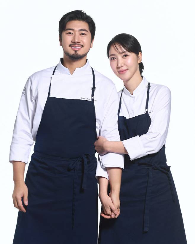 윤대현과 김희은(사진=본부이엔티)