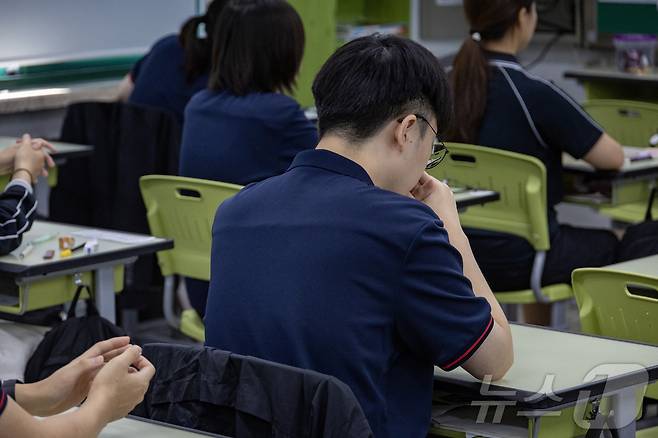 학생들이 시험을 준비하고 있다. /뉴스1 ⓒ News1 사진공동취재단