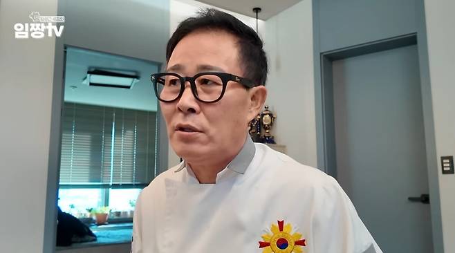 임성근이 자신의 가족들을 향한 비난을 멈춰달라고 호소하며 눈물을 보였다. 유튜브 채널 '임성근 임짱TV' 영상 캡처