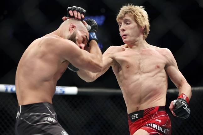 "지금껏 못 겪어본 구타 선사할 것" 핌블렛, 게이치와 UFC 324서 격돌... '가정사 이탈' 토푸리아 대신할 챔피언 뽑는다