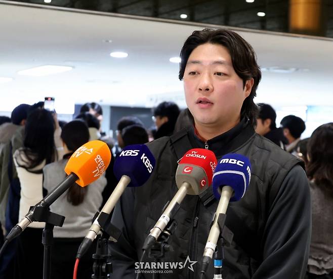 [한번에쓱]'FA미아? 그런 걱정은 안했어요!' 기아 합류한 김범수