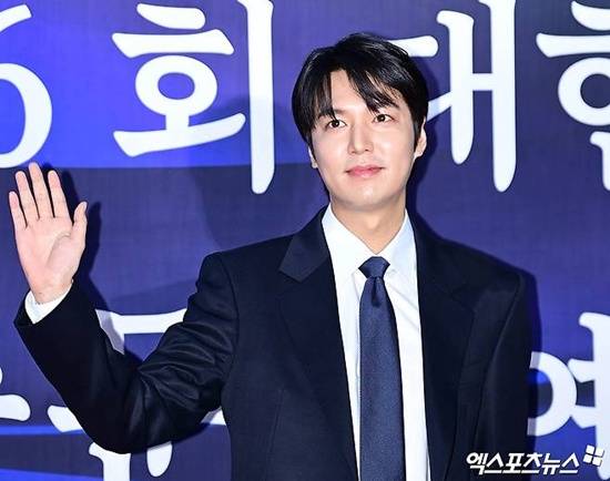 배우 이민호