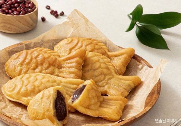 꼬리까지 가득 찬 팥붕어빵. 사진=오뚜기몰