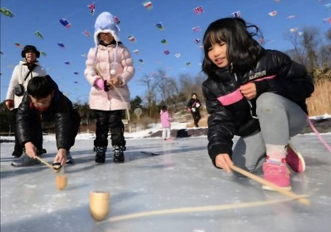 올림픽 빙상종목에 없는 K-팽이치기