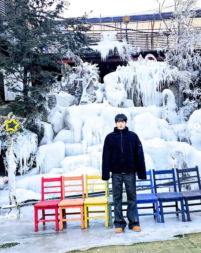 방탄소년단 진 소셜미디어