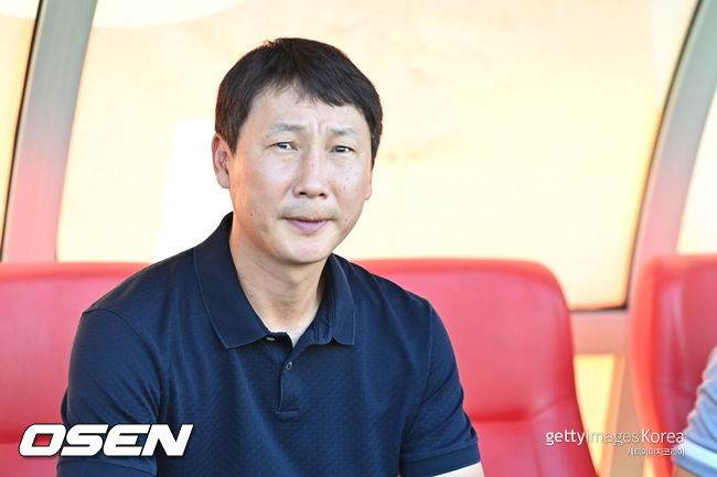 “韓, 선수-감독 모두 제자리걸음이다” 이근호 작심 발언... 3위 무너진 최악의 흑역사 완성