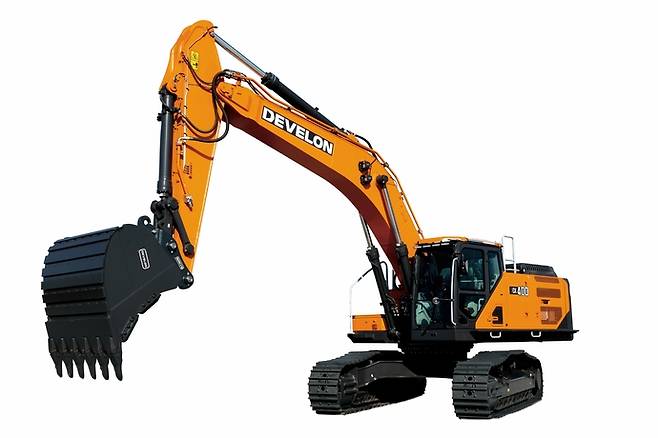 HD건설기계 디벨론 40t급 스마트 굴착기인 DX400. 사진=HD건설기계