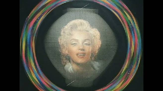 김중식 작가 작품. 달 항아리와 마릴린 먼로.