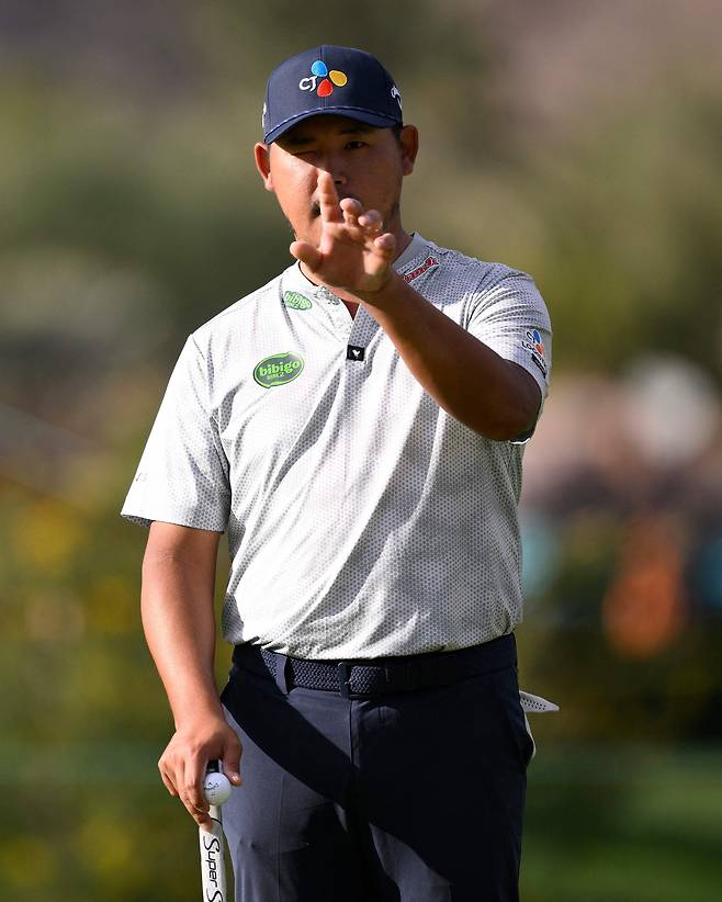 25일 PGA 투어 아메리칸 익스프레스 3라운드에서 김시우가 22언더파로 단독 선두에 올랐다./AFP 연합뉴스