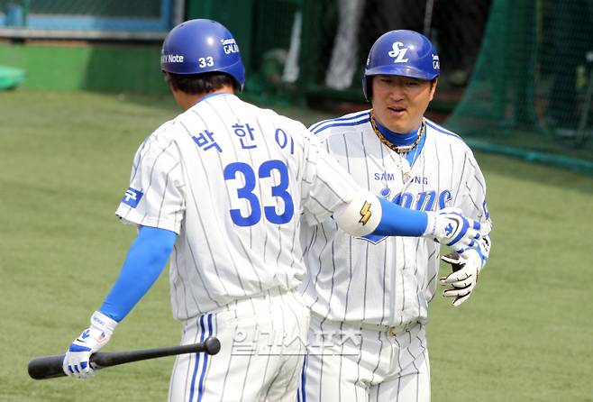 2012.03.29 삼성 박한이-최형우. IS 포토