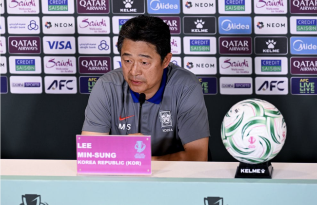 한국이 亞 호랑이? 비웃는 日→반박할 수 없는 게 韓 현주소... 베트남에 무릎 꿇은 이민성도 인정 아직 완성 덜 된 팀