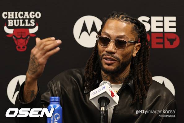 ‘마이클 조던과 어깨 나란히’ 흑장미 데릭 로즈, 불스에서 영구결번식…후배들도 위닝샷 터트렸다