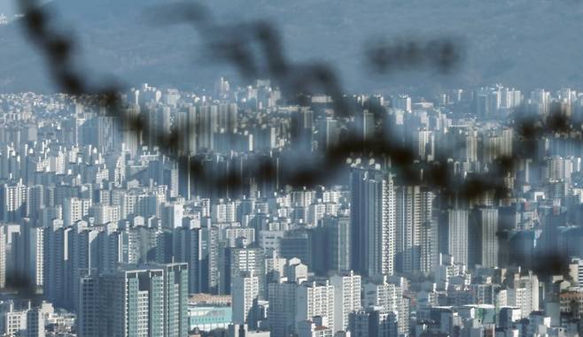 서울·경기 일부 지역 아파트 가격이 급등하는 것과 달리 인천 부동산 시장은 거래와 가격 모두 정체된 모습이다. 뉴스1