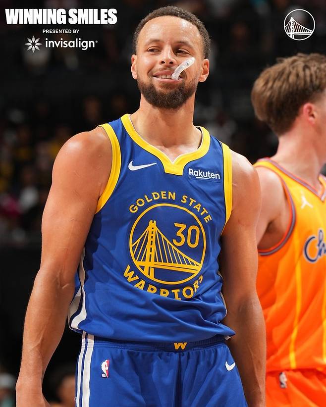 커리의 26점보다 빛난 건 20스틸... 워리어스, 침묵의 도시서 완승