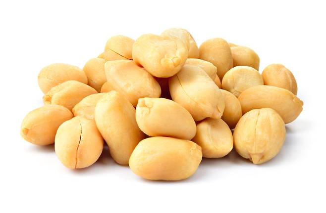 땅콩에는 L-아르기닌, 비타민E 등의 영양소가 풍부해 콜레스테롤 수치를 조절하고 혈관의 기능을 향상시켜 심장 건강에 도움을 준다. 사진=게티이미지뱅크