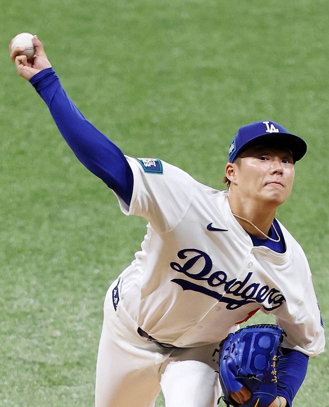 <yonhap photo-5254=""> WBC 출전을 확정한 야마모토. 2024.3.21 [공동취재] ondol@yna.co.kr/2024-03-21 19:21:09/ <저작권자 ⓒ 1980~2024 ㈜연합뉴스. 무단 전재 재배포 금지, AI 학습 및 활용 금지></yonhap>