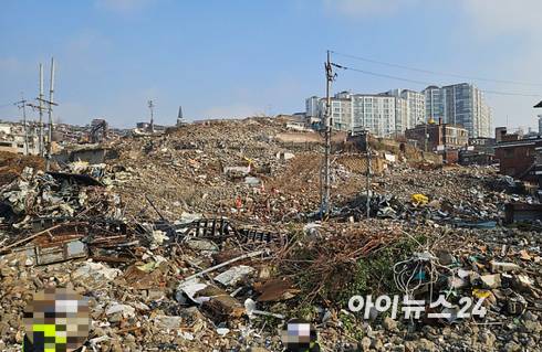 서울 용산구 보광동 한남3구역 재개발 현장에 철거가 한창인 모습이 보이고 있다. [사진=김민지 기자]