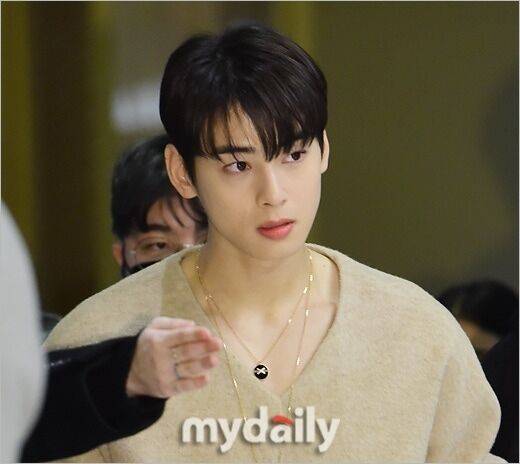 차은우, '200억대 추징' 탈세 의혹 직접 사과…결과 겸허히 수용[전문]