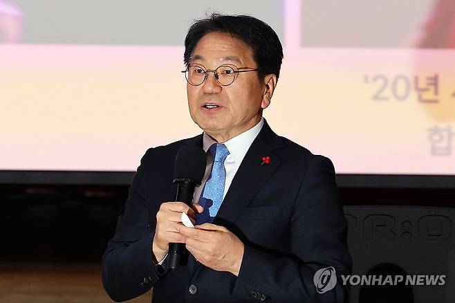 발언하는 강기정 광주시장 [연합뉴스 자료사진]