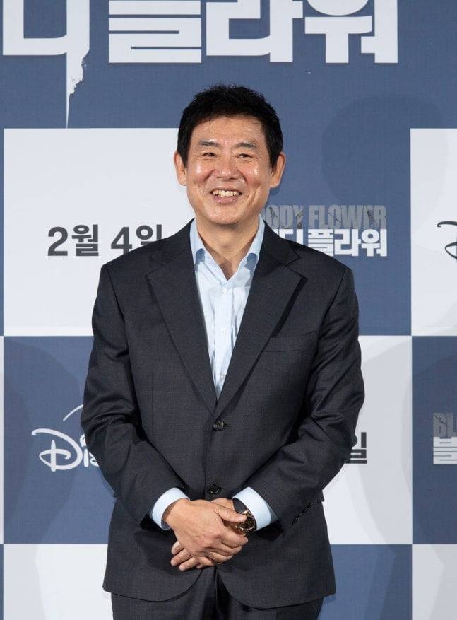 성동일, 10kg 감량했다…몰라보게 핼쓱해진 얼굴 웃음 코드 1도 없어 ('블러디플라워')