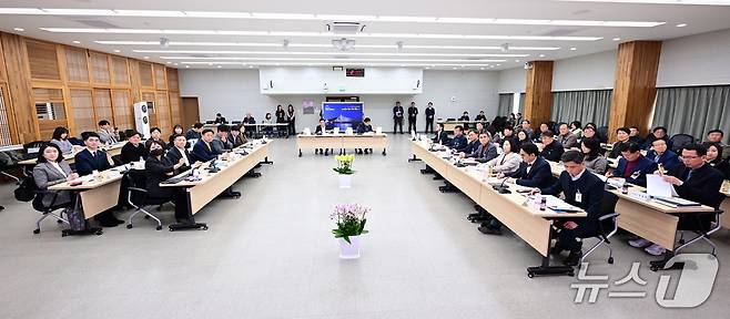 탑정호 복합문화휴양단지조성사업 컨설팅 보고회(논산시 제공.재판매 및 DB금지)/뉴스1