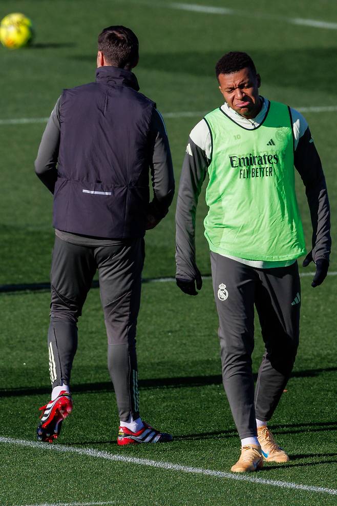 <yonhap photo-3992="">레알 마드리드의 훈련장 모습.&nbsp; &nbsp;EPA=연합뉴스</yonhap>