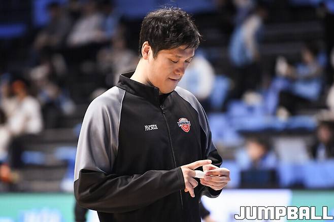 떠나는 전설 함지훈 “팀에 필요한 선수였다는 이미지로 남고 싶다” (일문일답)