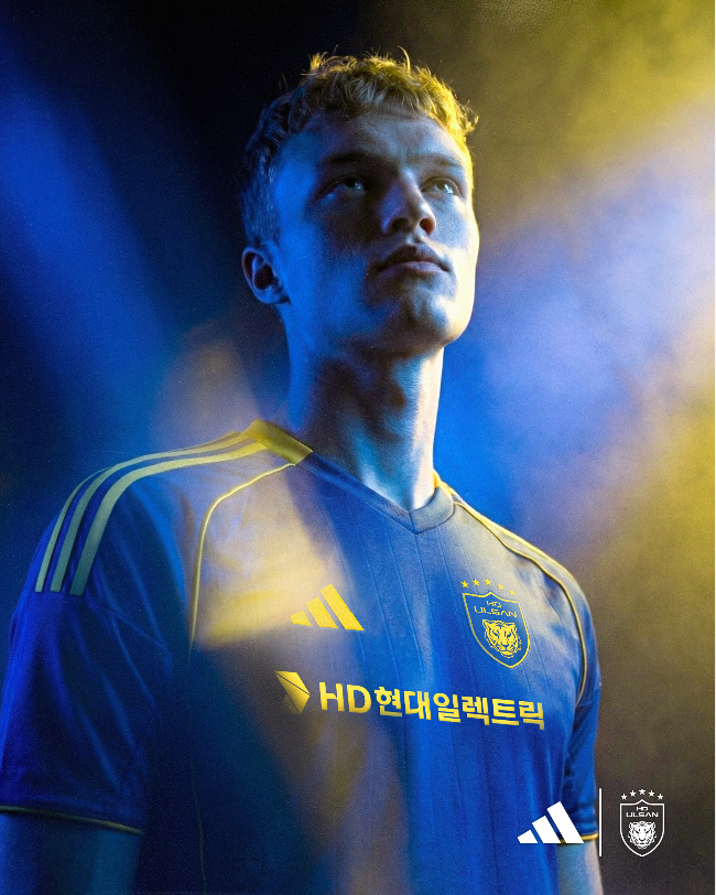 [공식발표] “등번호 마킹에 호랑이, 선수단 용맹함 투영”…울산HD, 2026시즌 유니폼 공개