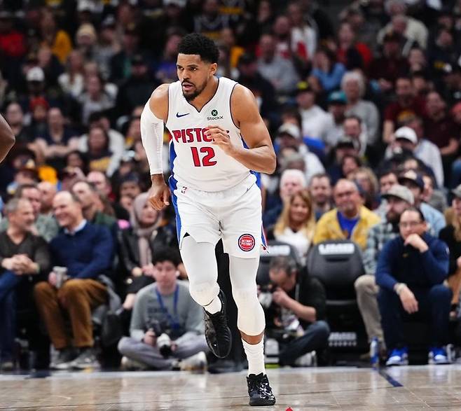 해리스의 침착한 손끝... 피스톤스, 덴버 꺾고 동부 선두 질주