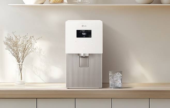 LG 퓨리케어 오브제컬렉션 얼음정수기 2026년형.[LG전자]