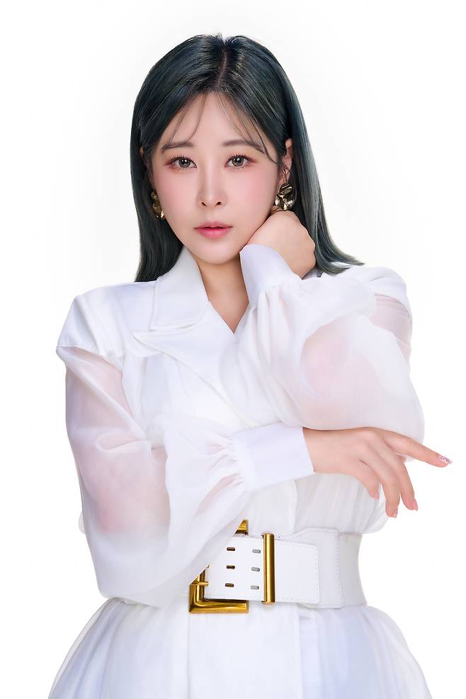 [단독] 하이량, 중학생 딸 뒤늦게 공개한 이유 “동정표 받기 싫었다” [EN:인터뷰]