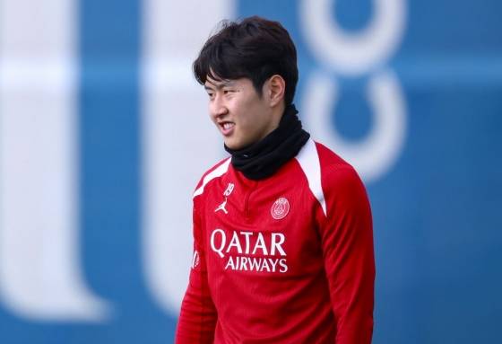 팀 훈련 중인 이강인의 모습. /사진=PSG 공식 홈페이지 갈무리