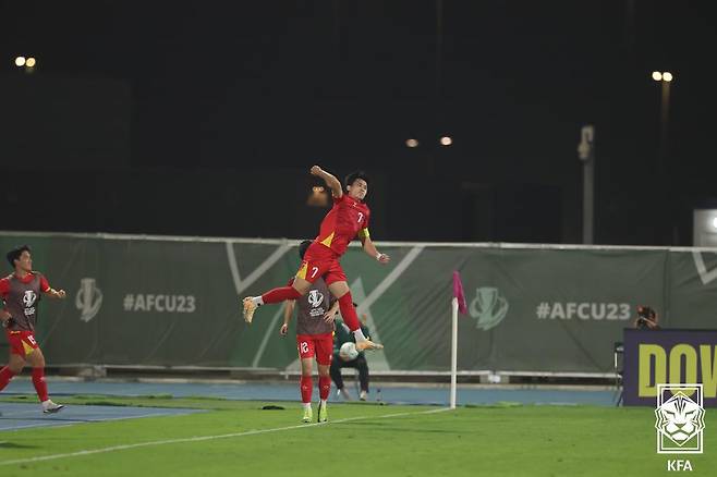 2026 AFC U-23 아시안컵 3위 결정전에서 사상 처음으로 한국을 꺾고 3위에 오른 베트남 U-23 대표팀 선수들. /사진=대한축구협회 제공