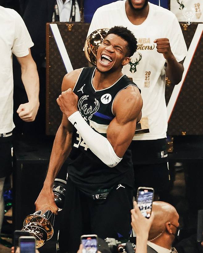 야니스 아데토쿤보