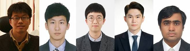 왼쪽부터 김병섭 포스텍 전자전기공학과 교수, 정순규 통합과정, 최원준 통합과정, 최준웅 박사과정, Anik Biswas 석사(現 삼성전자). 포스텍 제공.