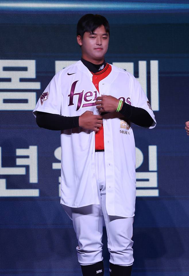 <yonhap photo-4261="">행정심판 재결에 대한 사법부 판단을 받아보기로 결정한 박준현. 2025.9.17 seephoto@yna.co.kr/2025-09-17 14:41:46/ <저작권자 ⓒ 1980~2025 ㈜연합뉴스. 무단 전재 재배포 금지, AI 학습 및 활용 금지></yonhap>