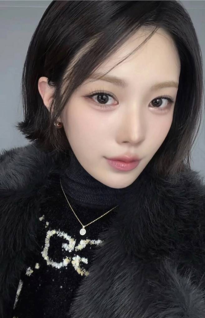 “살아보려 노력은 하겠지만…” 리지, 라방 중 눈물 쏟으며 불안정한 심리 노출 ‘우려’[왓IS]