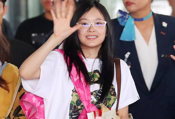 걸그룹 뉴진스 멤버 하니가 어도어로 복귀한 가운데 해외 목격담이 등장했다. 사진은 걸그룹 뉴진스 멤버 하니 모습. /사진=스타뉴스