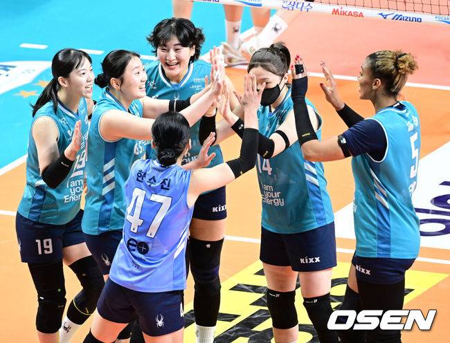 ‘패패승승승’ GS칼텍스, 기적 같은 역전승…실바 38득점 맹활약, 흥국생명 6연승 도전 저지 [장충 리뷰]