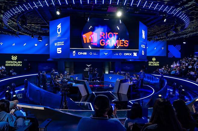 종각 치지직 롤파크 아레나 관중석 사진제공 | 서울관광재단