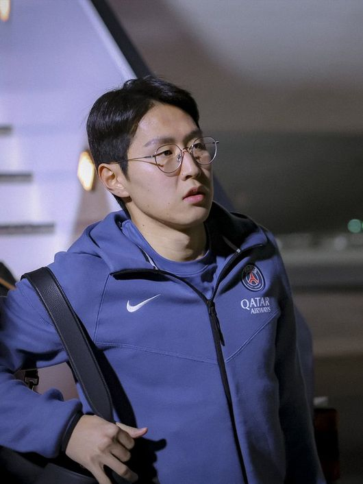 PSG의 단호한 선 긋기, 이강인 겨울 이적설 종결...겨울에 팔 생각 없다