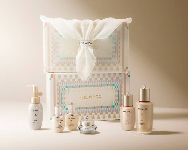 더후 ‘비첩 자생에센스 2종세트’. LG생활건강 제공