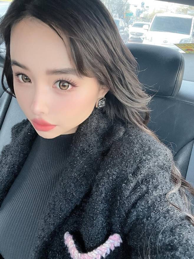 ▲ 출처|박봄 인스타그램