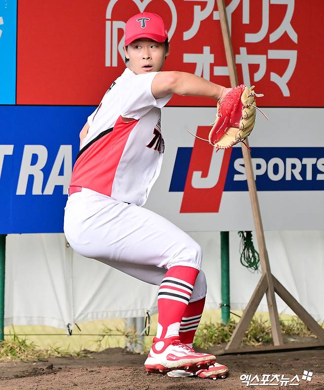27일 오후 일본 오키나와 킨 구장에서 열리는 LG 트윈스와 KIA 타이거즈의 연습경기, KIA 곽도규가 불펜 피칭을 하고 있다. 엑스포츠뉴스 DB