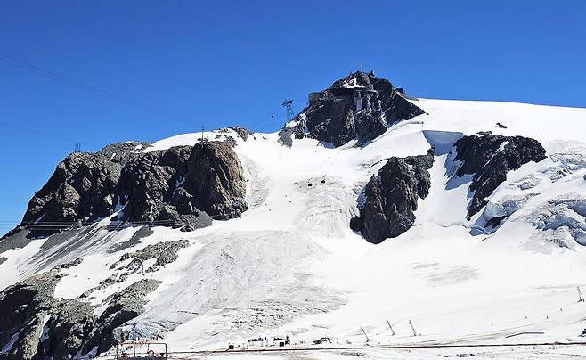 마테호른은 이탈리아에서 체르비노라고 불린다. /박병원